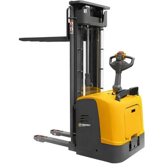 SMARTLIFT CDDK15-III 1500 кг 5,6 м 240 Ач Штабелер электрический самоходный с площадкой с доставкой по Москве купить по выгодной цене 100kwatt.ru